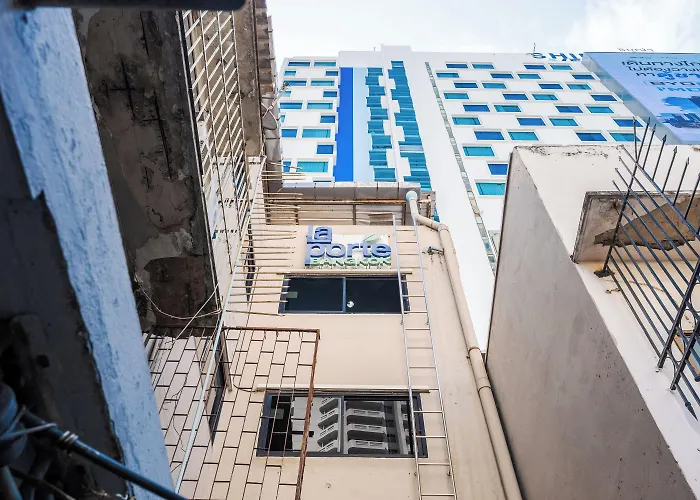 La Porte Pratunam Hotel
