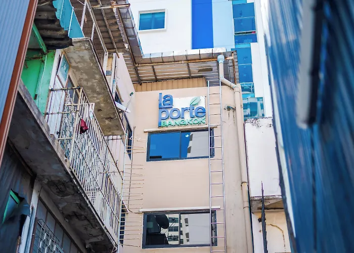 Hotel La Porte Pratunam 3*
